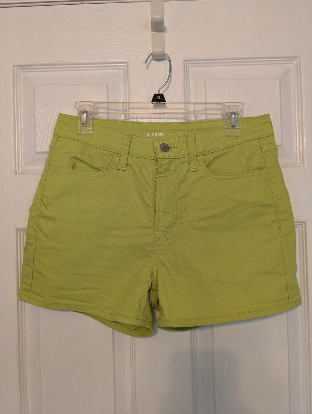 Old Navy Women's Lime Green Stretch Jean Shorts